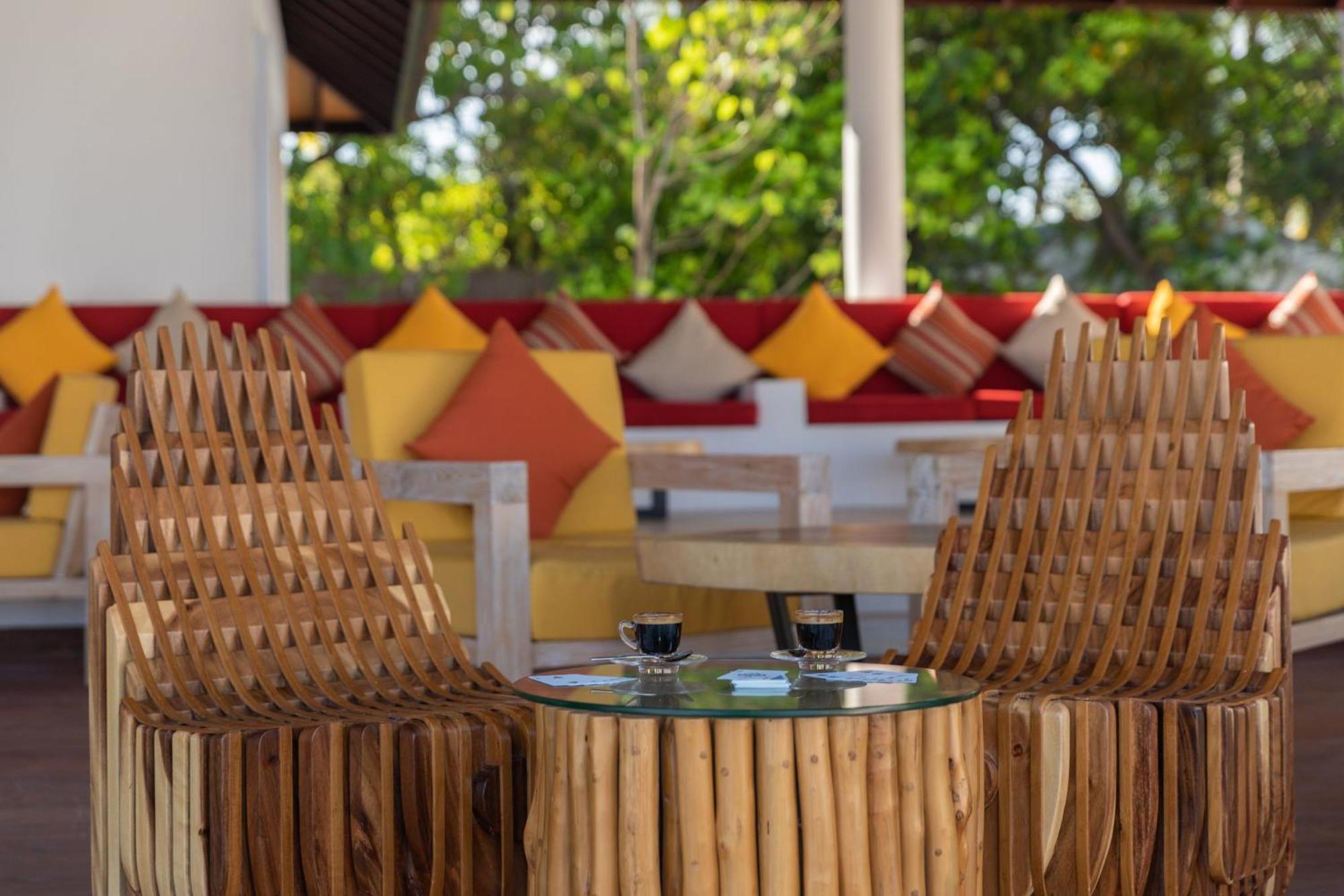 ซินนามอน ฮาคูรา ฮูรา มัลดีฟส์ - ออล อินคลูซีฟ Hotel Hakuraa Huraa ภายนอก รูปภาพ